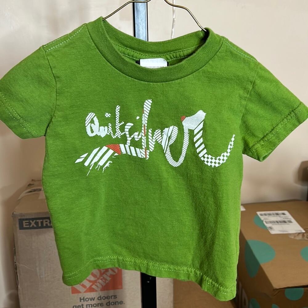Quiksilver Green Tee Size 12 Mths